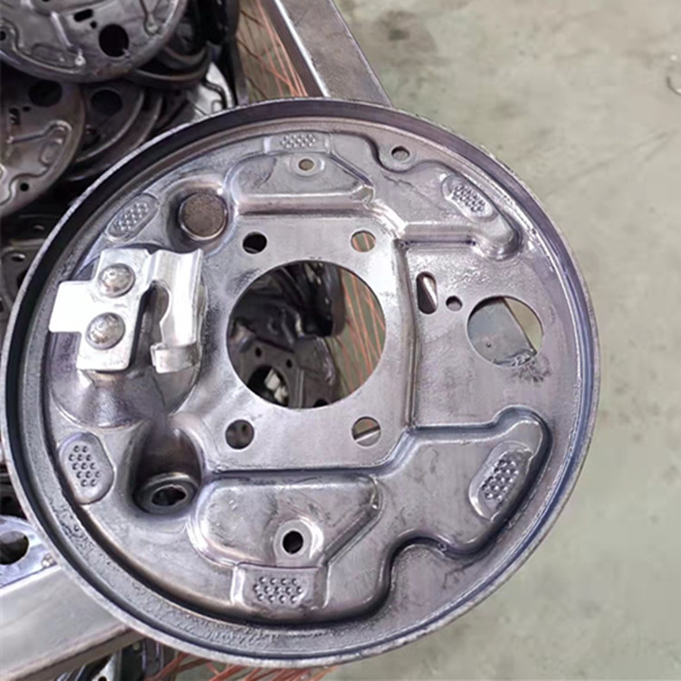  五金沖壓件表面產(chǎn)生劃痕的幾種原因