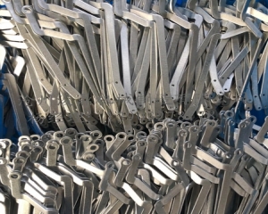 沖壓件加工是推動整個社會產(chǎn)業(yè)升級中不可替代的基礎(chǔ)作用